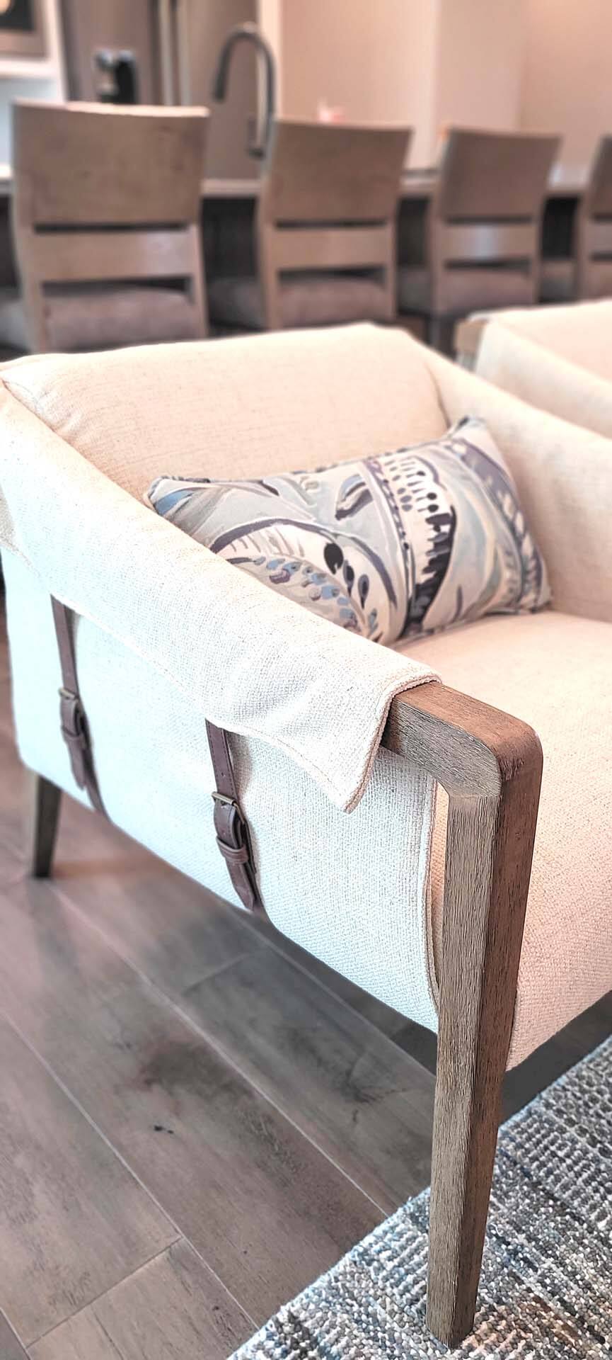 Timeless Transitional Arm Chair