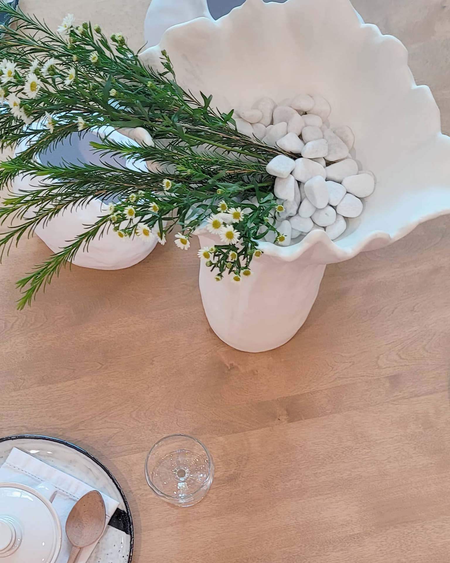 Timeless Transitional Dining Room Table Vase
