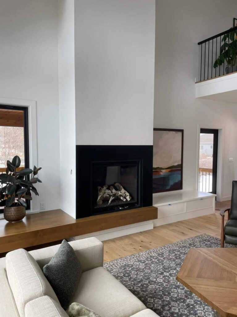 Minimal Mid-Century Living Room Fireplace
