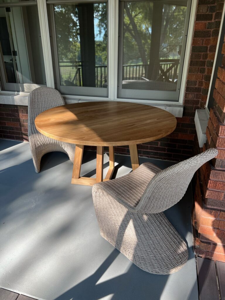 University Presidents Home Outdoor Patio Table