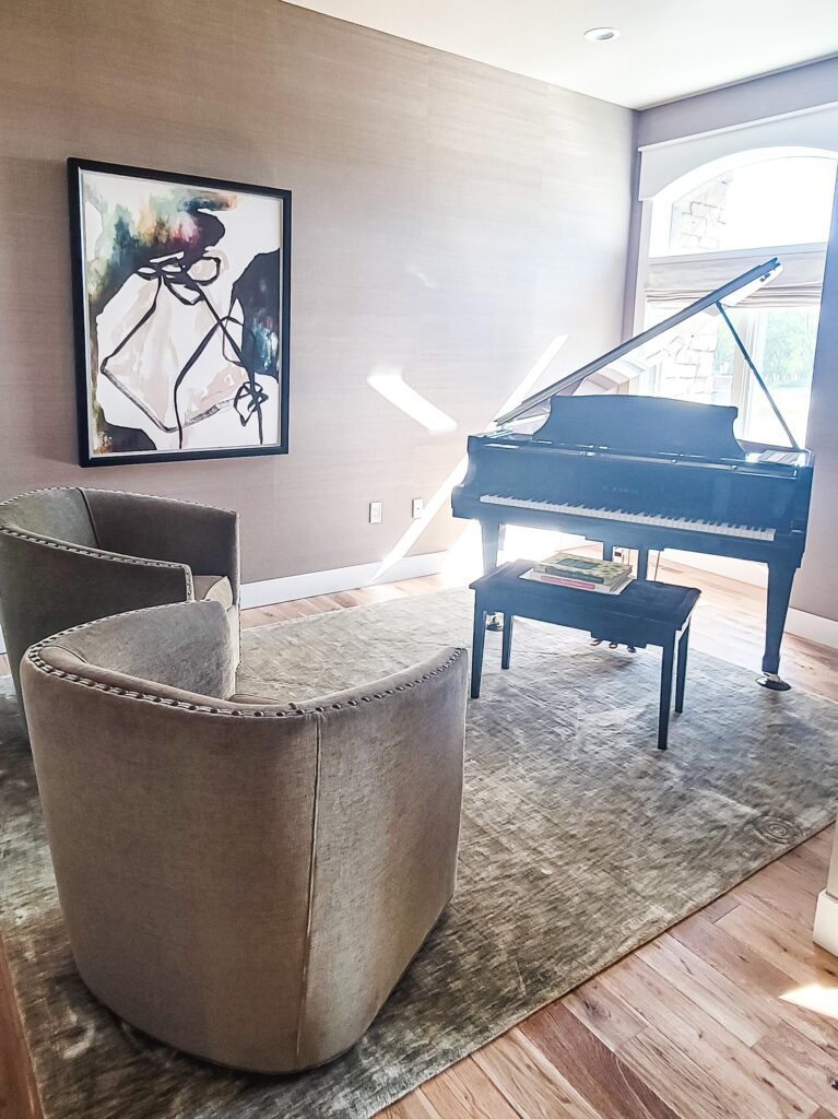 Charming Transitional Grand Piano