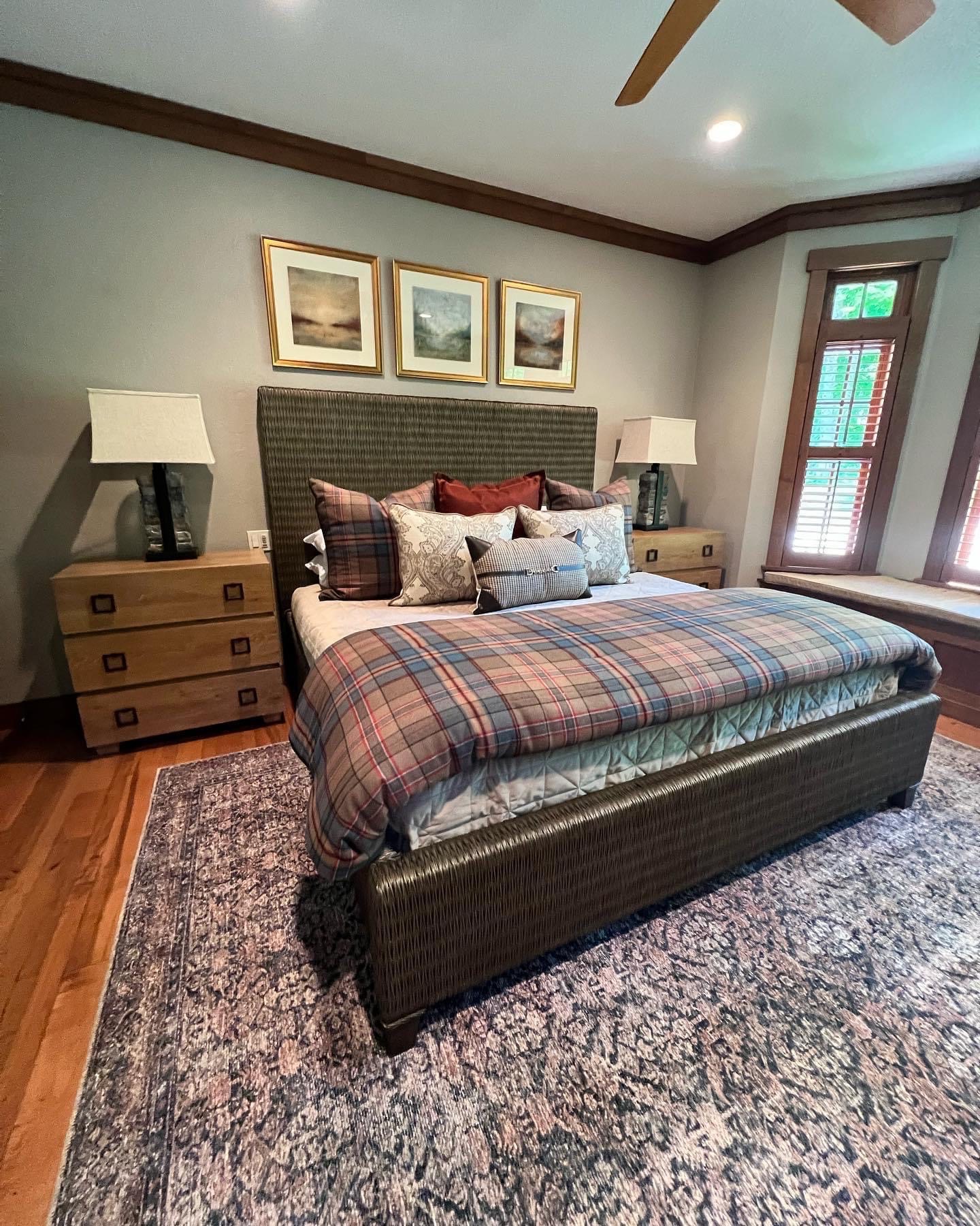 River Lodge Bedroom with Area Rug