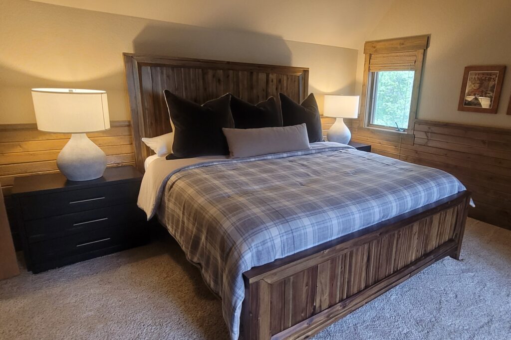 lake geneva cabin bedroom