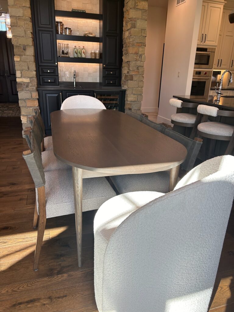 Sophisticated Living table kitchen